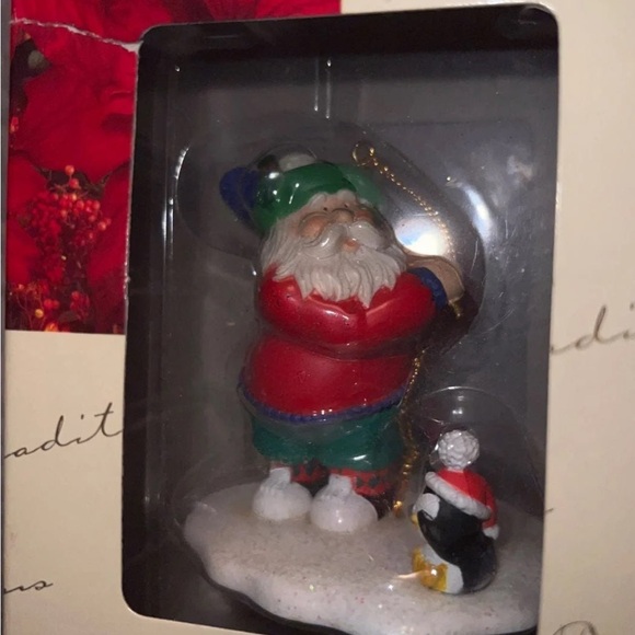 Traditions Santa playing golf and penguin Collectable Ornament - Picture 3 of 3